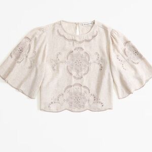 Abercrombie angel sleeve embroidered top